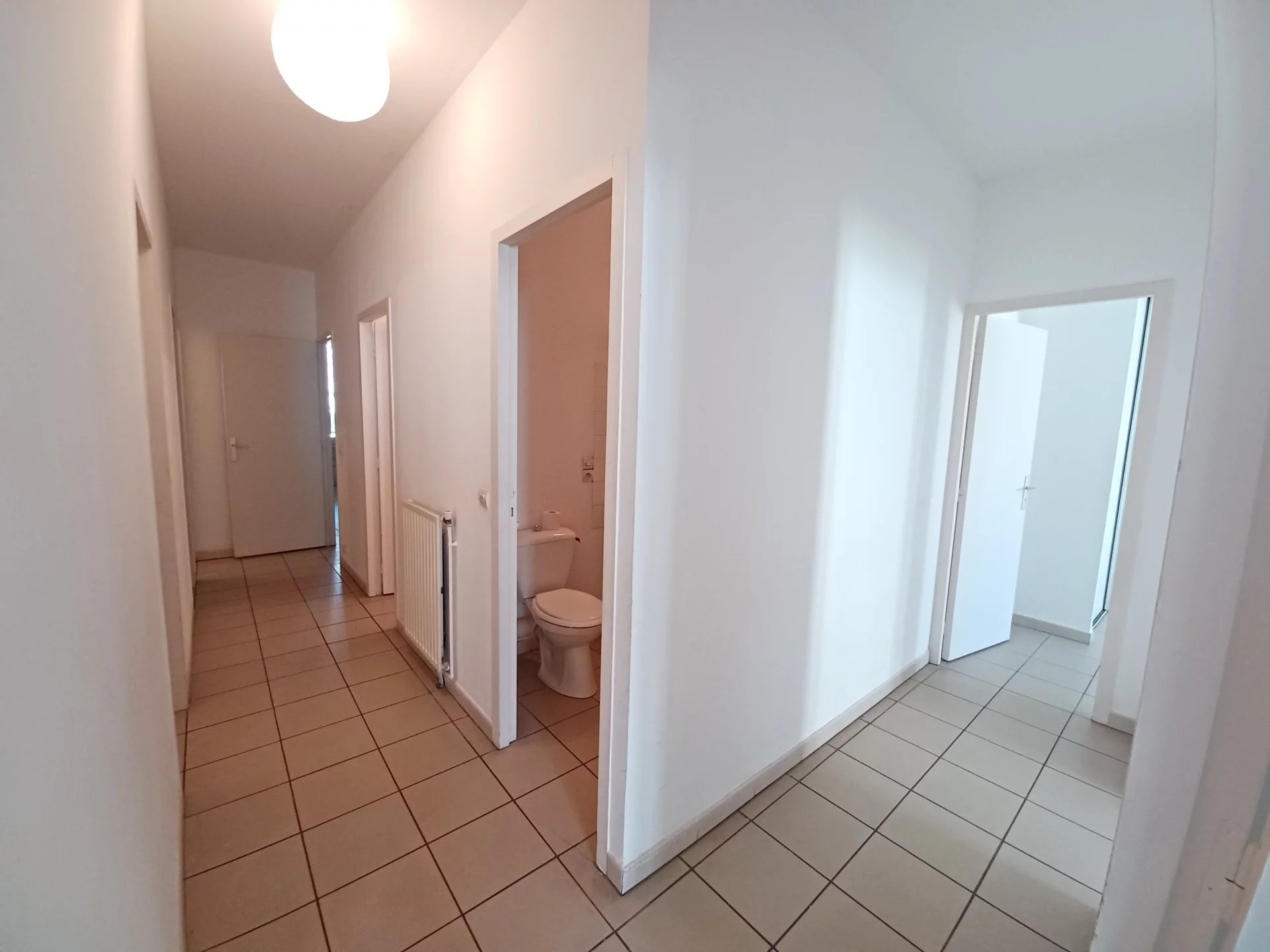 Location Appartement TARASCON surface habitable de 106 m²