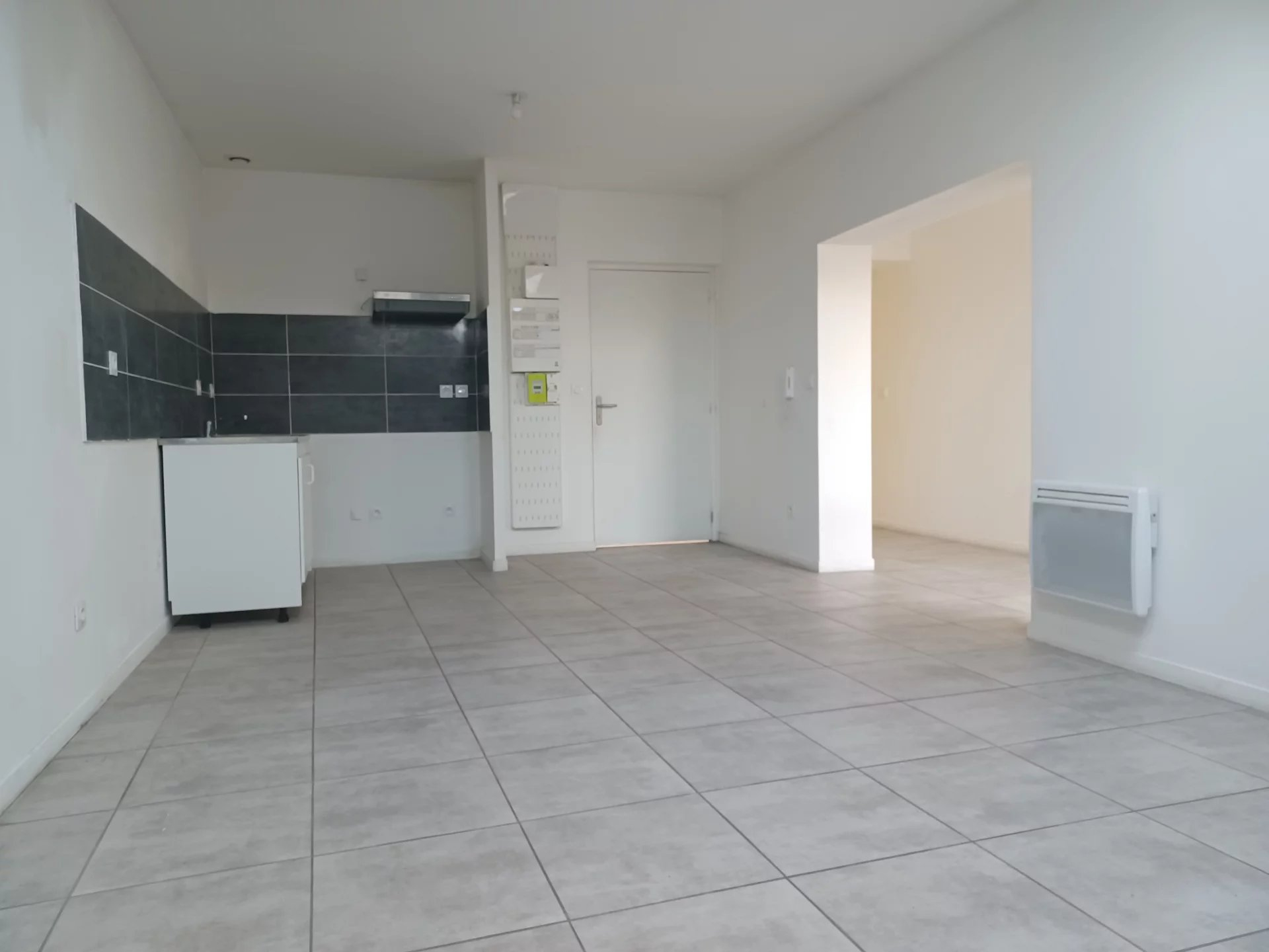 Location Appartement TARASCON 1 salles de bain