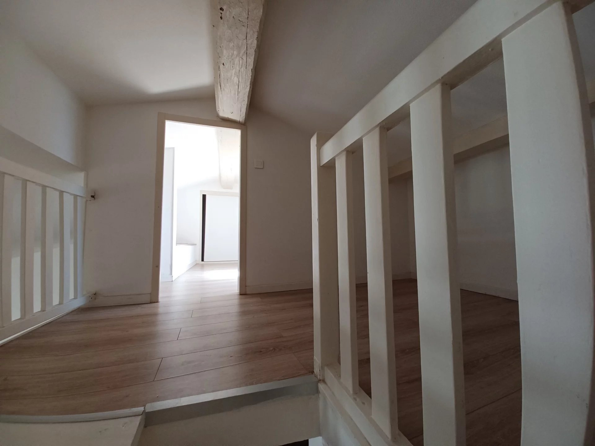 Location Appartement BEAUCAIRE 2 chambres