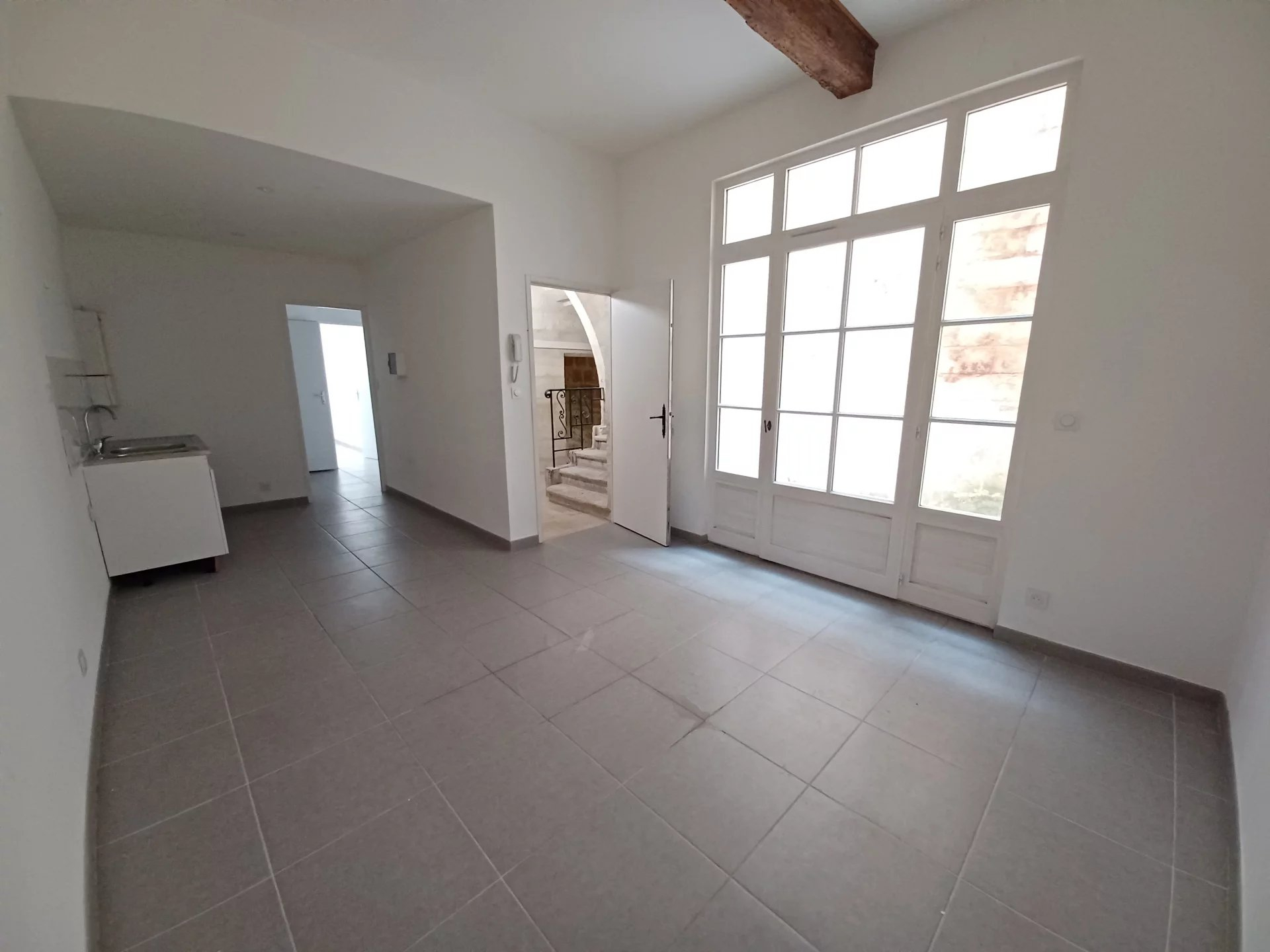 Location Appartement BEAUCAIRE 3 pièces