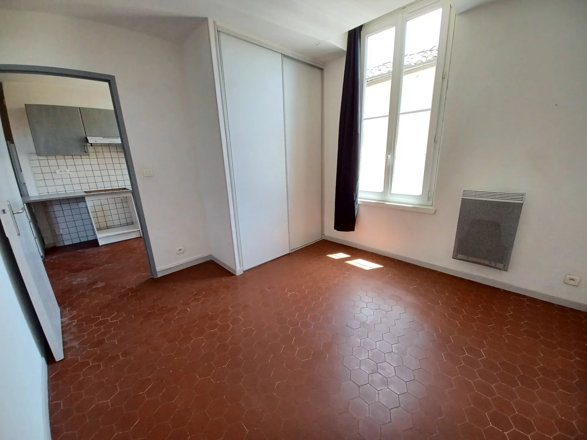 Location Appartement BEAUCAIRE 3 pièces